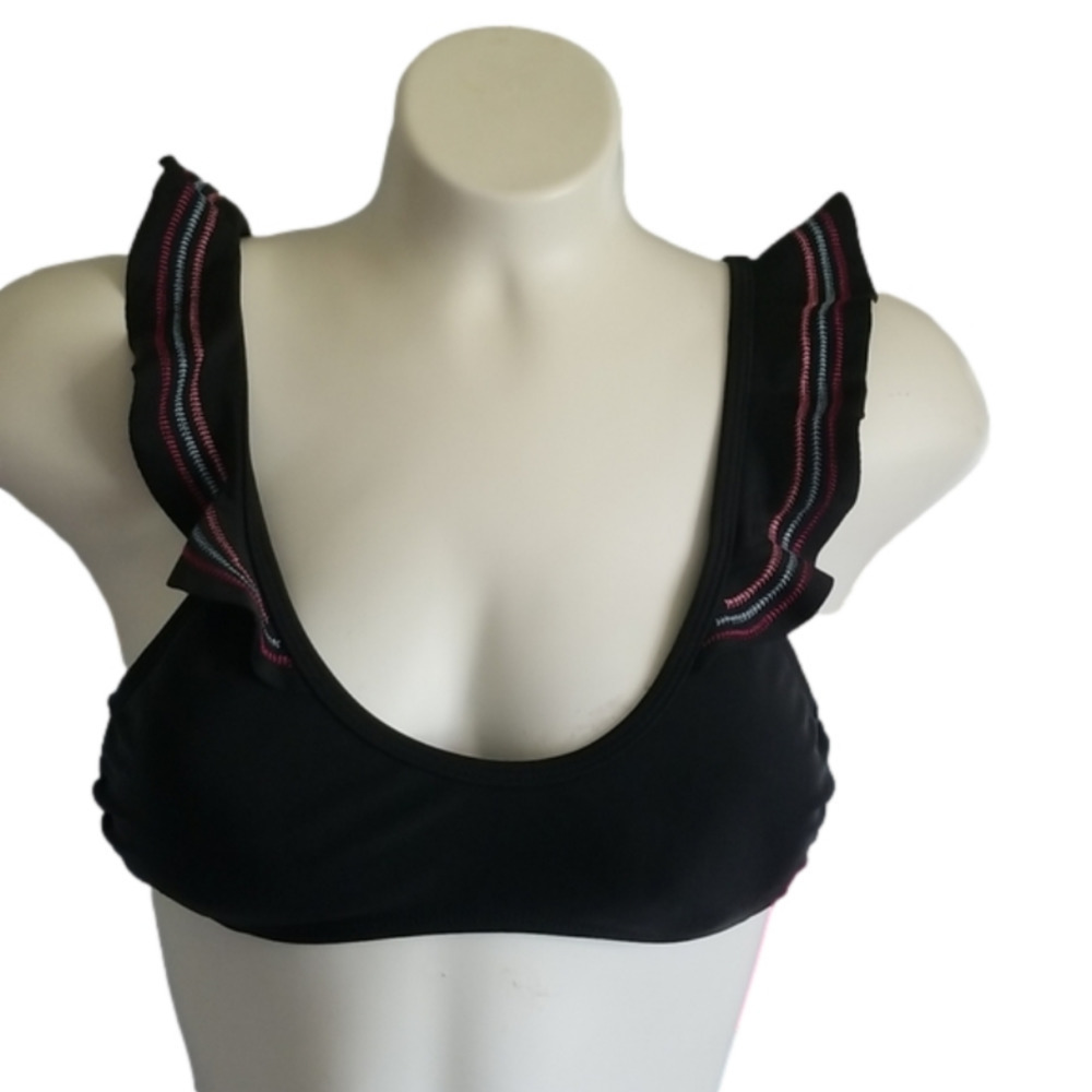 𝅺Xhilaration Bikini Top Black